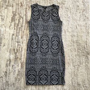 Forever 21 dress black and grey size medium